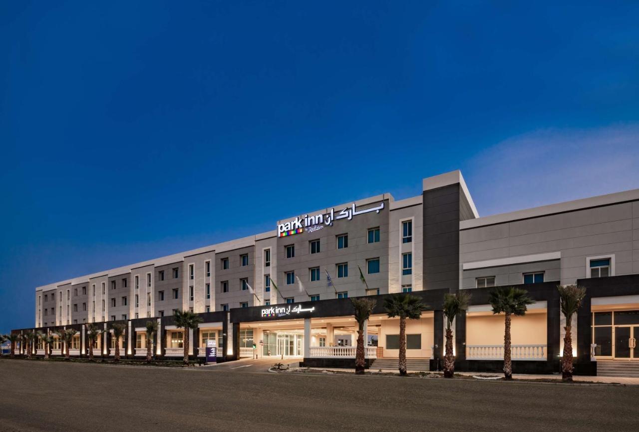 Park Inn By Radisson Jubail Industrial City Exterior photo